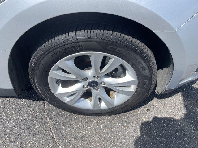2011 Ford Taurus SEL