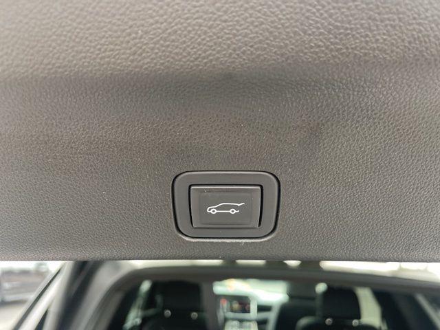 2024 GMC Yukon 4WD Denali
