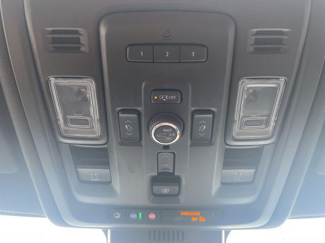 2024 GMC Yukon 4WD Denali