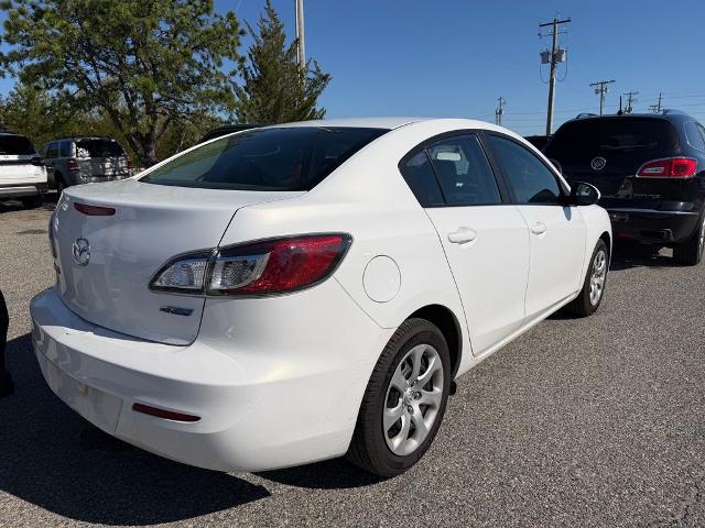 2013 Mazda Mazda3 i Sport