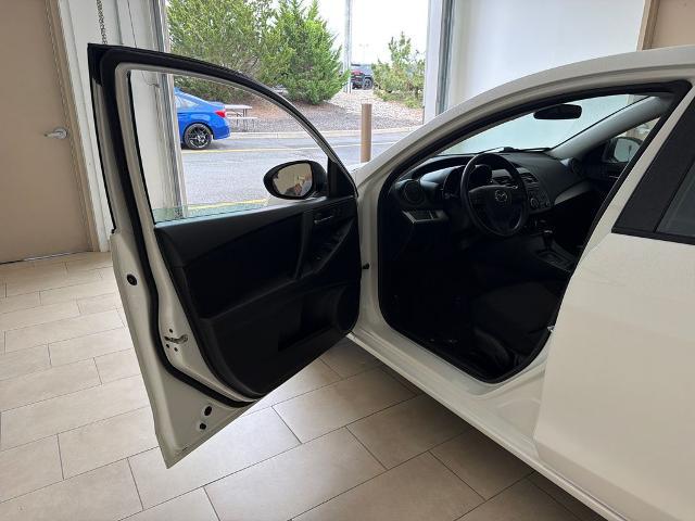 2013 Mazda Mazda3 i Sport