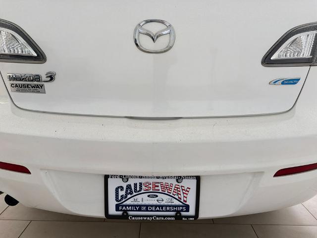 2013 Mazda Mazda3 i Sport