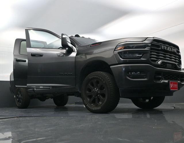 2025 Ram 2500 Lone Star Crew Cab 4x4 6'4" Box