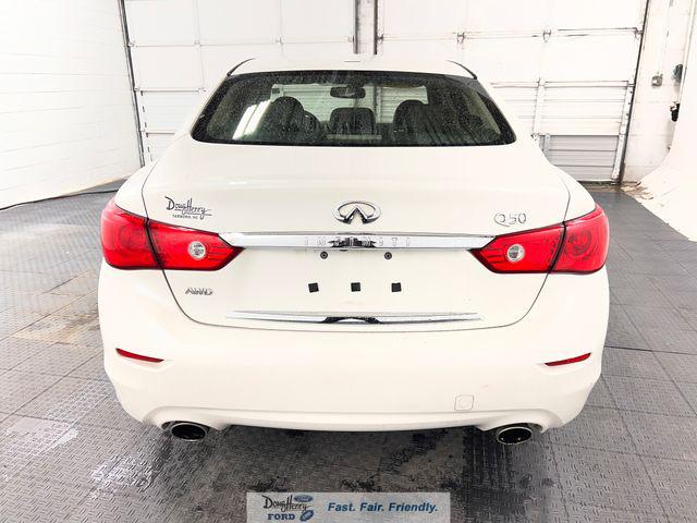 2017 INFINITI Q50 2.0t Premium