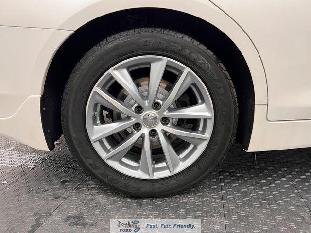 2017 INFINITI Q50 2.0t Premium