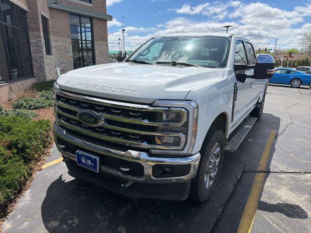 2024 Ford F-250 LARIAT for sale in Oconomowoc, WI