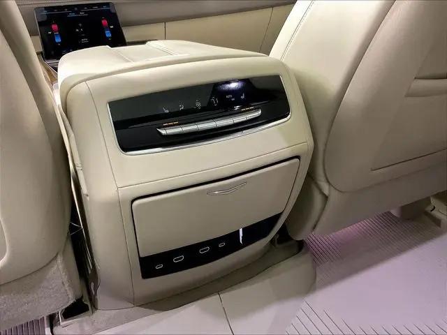 2025 Cadillac Escalade Premium Luxury Platinum