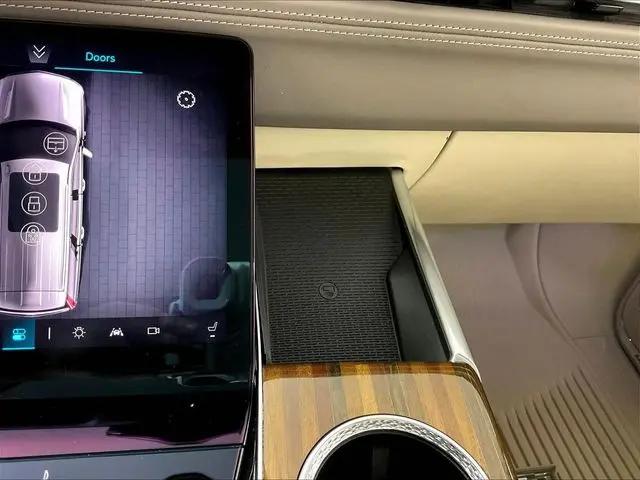 2025 Cadillac Escalade Premium Luxury Platinum
