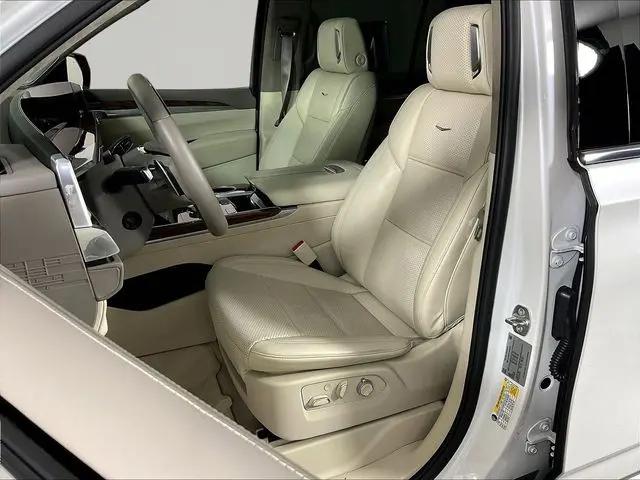 2025 Cadillac Escalade Premium Luxury Platinum