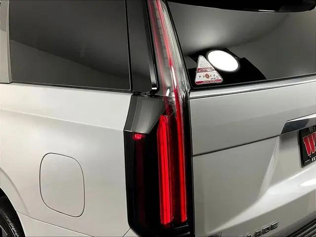 2025 Cadillac Escalade Premium Luxury Platinum