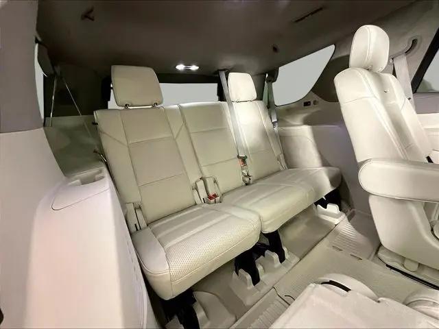 2025 Cadillac Escalade Premium Luxury Platinum