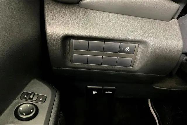 2024 Nissan Kicks SR Xtronic CVT