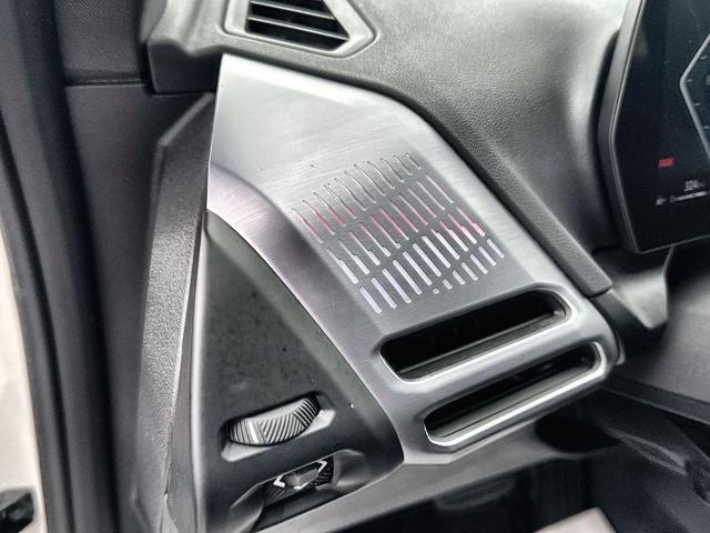 2025 BMW Coupe xDrive