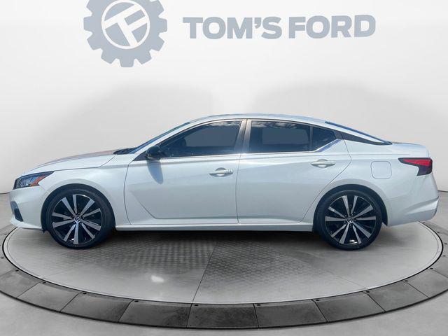 2020 Nissan Altima SR FWD