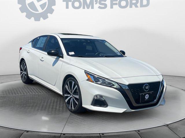 2020 Nissan Altima SR FWD