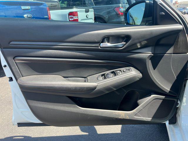 2020 Nissan Altima SR FWD