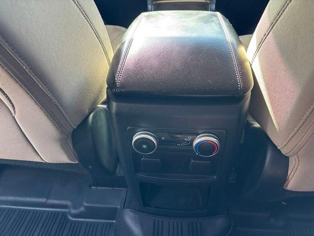2022 Ford Explorer Base