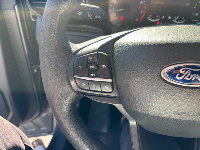 2022 Ford Explorer Base