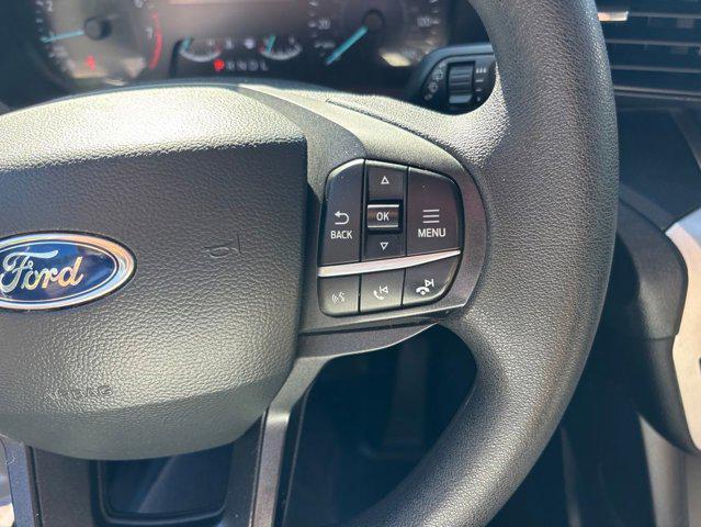 2022 Ford Explorer Base