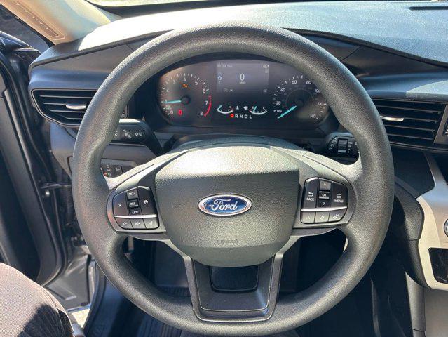 2022 Ford Explorer Base