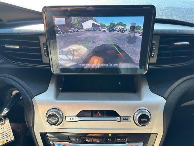 2022 Ford Explorer Base