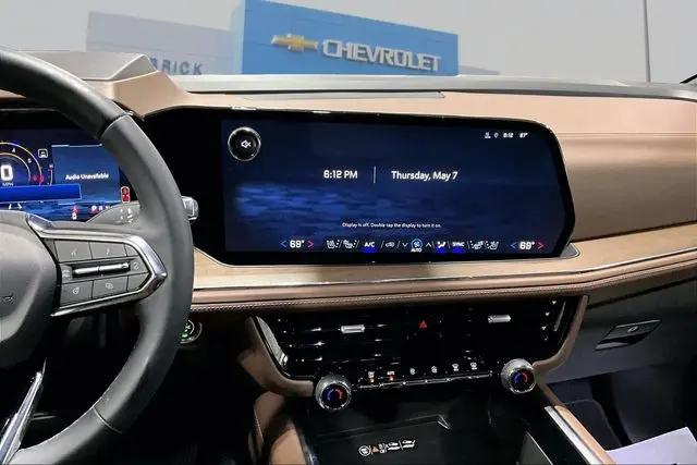2025 Chevrolet Suburban 4WD High Country