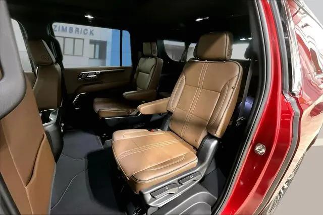 2025 Chevrolet Suburban 4WD High Country