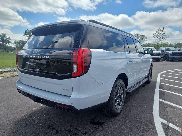 2025 Ford Expedition Active MAX