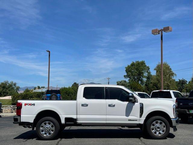 2025 Ford F-350 LARIAT