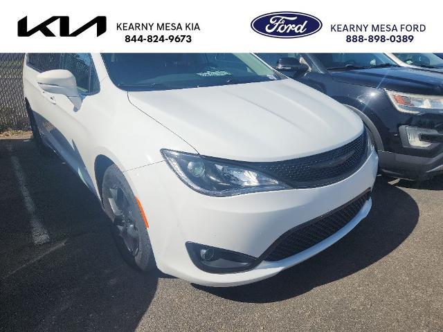2018 Chrysler Pacifica Limited for sale in San Diego, CA