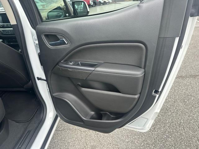 2022 GMC Canyon 4WD Crew Cab Short Box Elevation