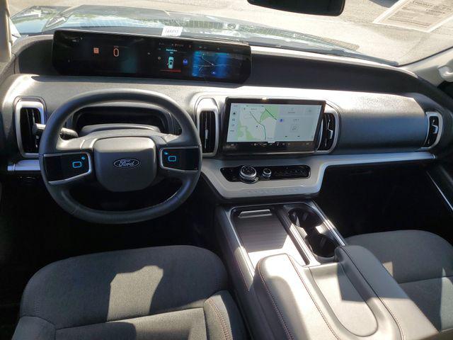 2025 Ford Expedition Active MAX