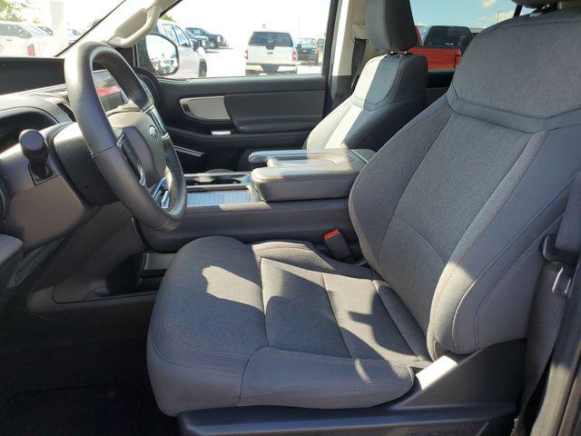 2025 Ford Expedition Active MAX
