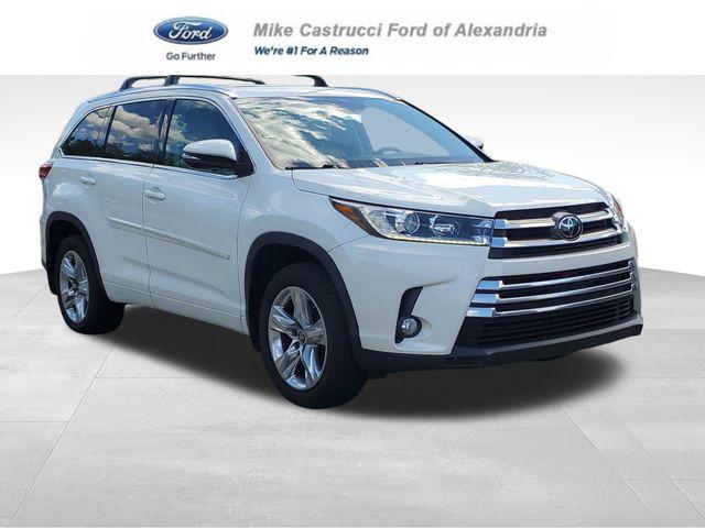 2017 Toyota Highlander Limited for sale in Alexandria, KY