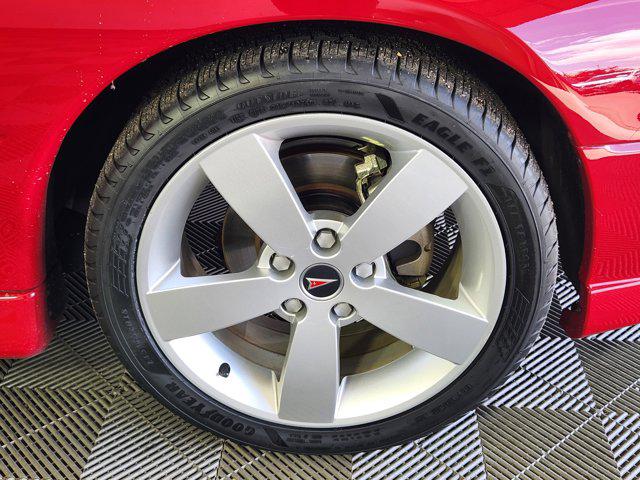 2004 Pontiac GTO Base