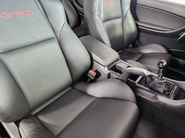 2004 Pontiac GTO Base
