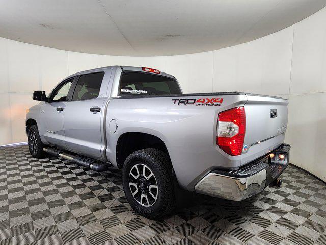 2016 Toyota Tundra SR5 5.7L V8