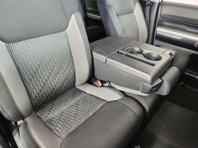2016 Toyota Tundra SR5 5.7L V8