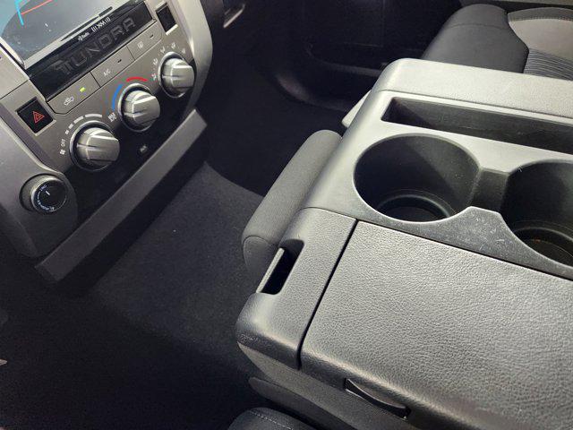 2016 Toyota Tundra SR5 5.7L V8