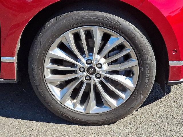 2023 Ford Edge Titanium