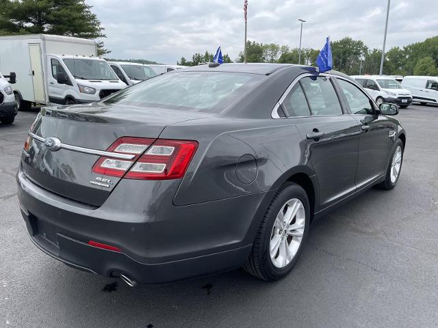 2018 Ford Taurus SEL