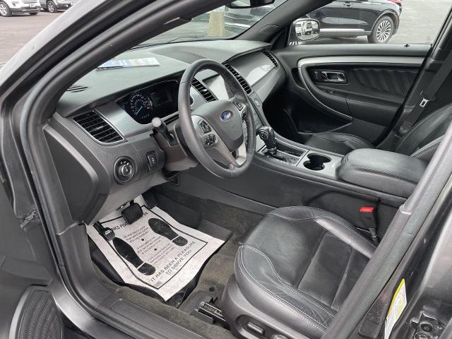 2018 Ford Taurus SEL