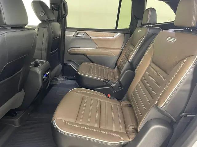 2026 GMC Acadia Denali Ultimate AWD
