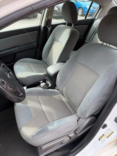 2011 Nissan Sentra 2.0SR