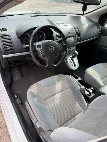 2011 Nissan Sentra 2.0SR