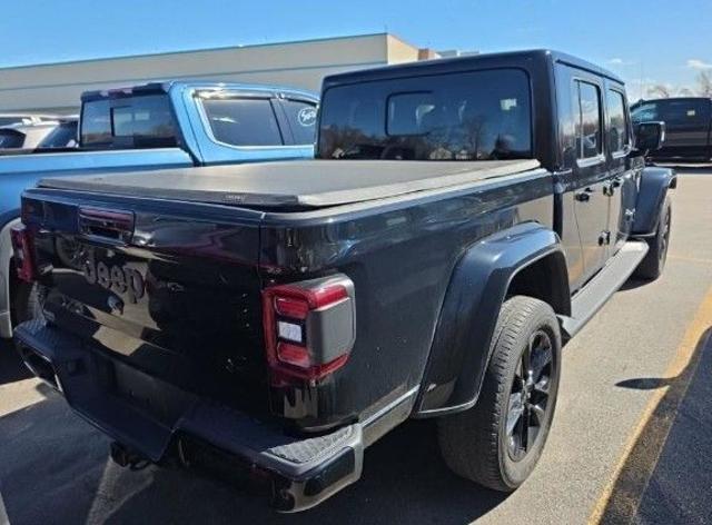 2022 Jeep Gladiator Overland