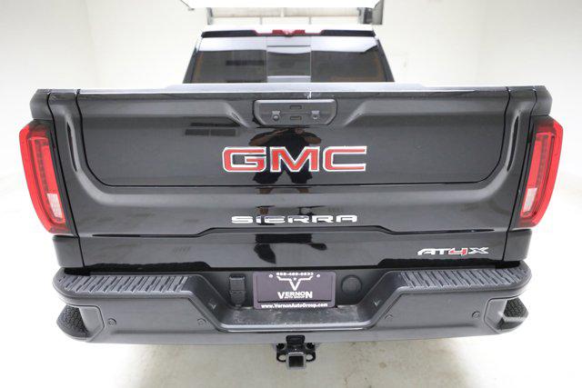2025 GMC Sierra 1500 4WD Crew Cab Short Box AT4X