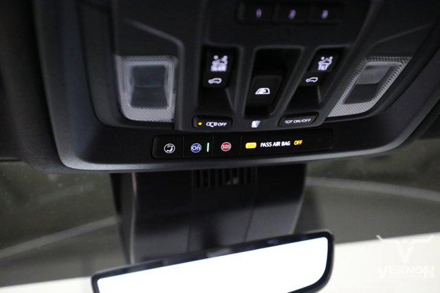 2025 GMC Sierra 1500 4WD Crew Cab Short Box AT4X