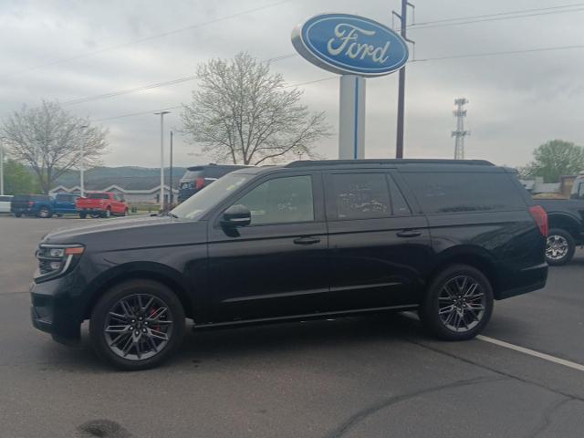 2025 Ford Expedition Platinum MAX