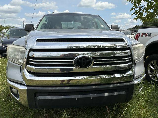 2017 Toyota Tundra SR5 5.7L V8